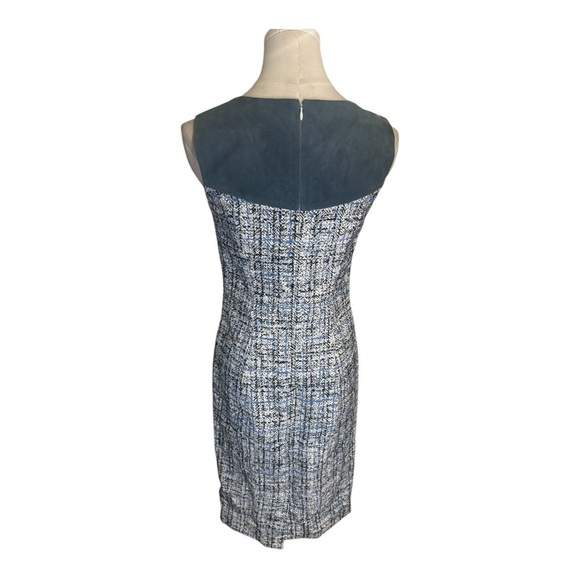 Carolina Herrera Blue Tweed Fitted Sheath Dress Midi Italy Size 2 Work Party - Picture 4 of 10